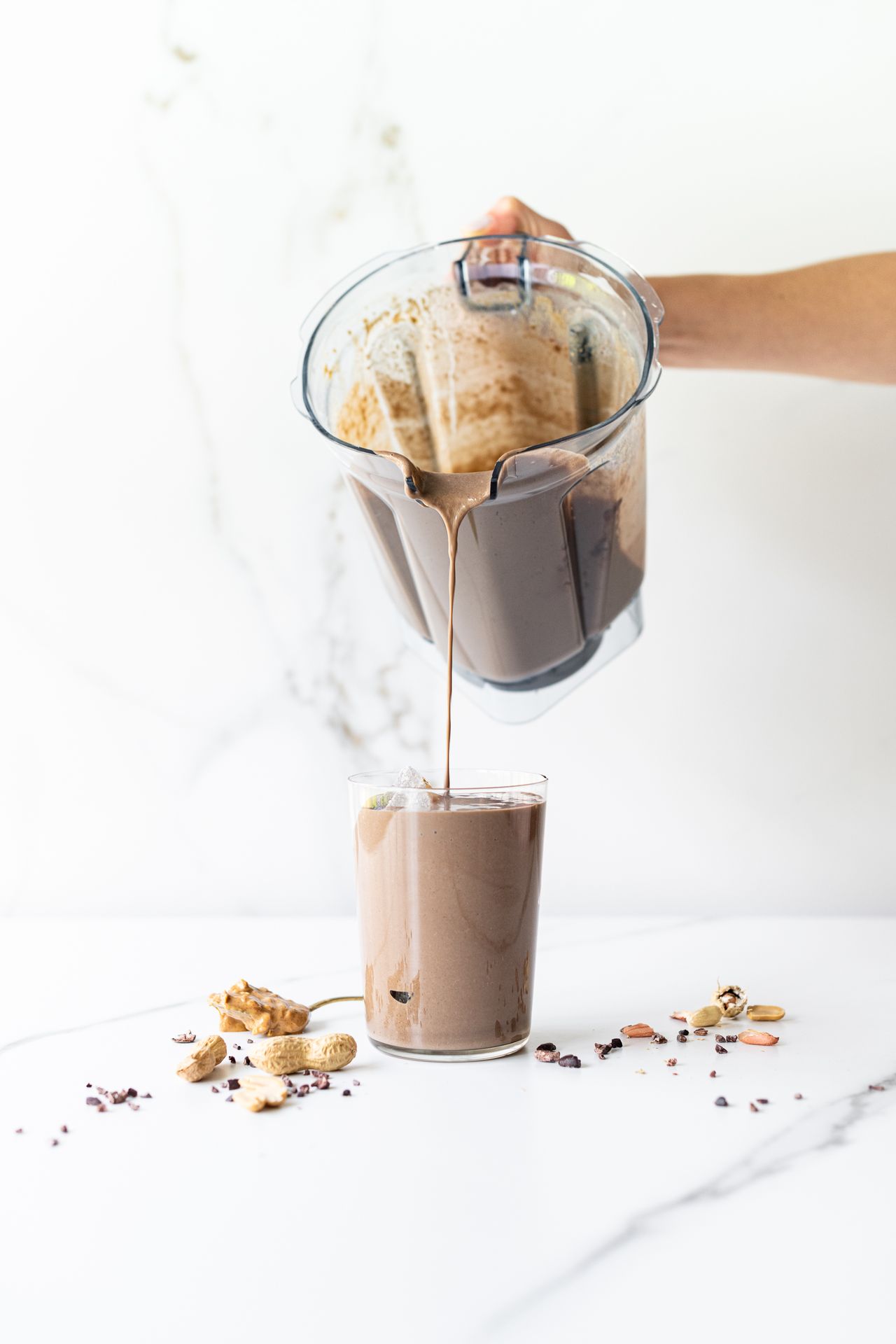Form Performance Protein - Vegan Protein Powder - 30g of Plant Based Protein per Serving, with BCAAs and Digestive Enzymes. Perfect Post Workout. Tastes Great with Just Water! (Vanilla)