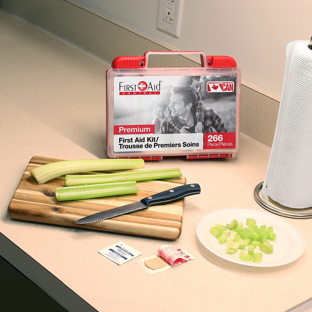 first-aid-central-266-piece-premium-firs-71UqFSppzYL.jpg
